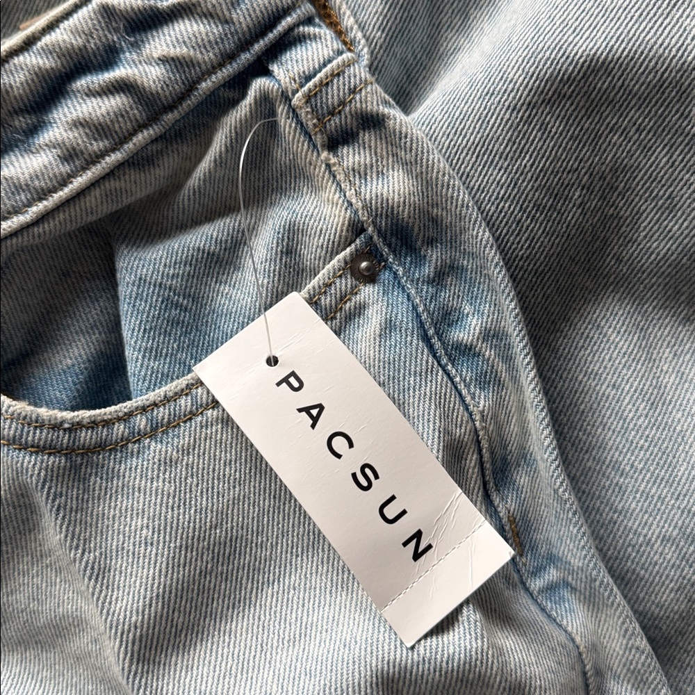 NWT PacSun Low rise Girlfriend Jeans - Picture 3 of 7